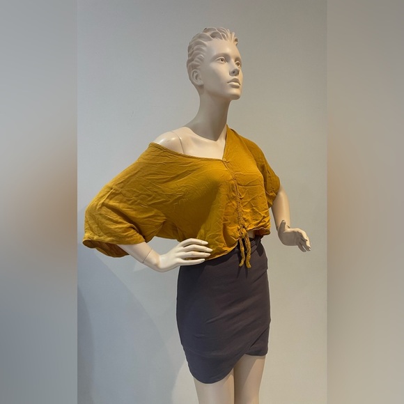 FOREVER 21 | button-up blouse shirt in mustard yellow Size Small - Picture 2 of 11